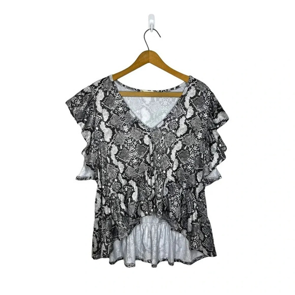 ALTAR’D STATE V Neck Ruffle Sleeve Peplum Reptile Print High Lo Shirt - Picture 1 of 9